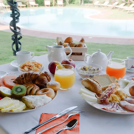 Aldiola Country Hotel 4*