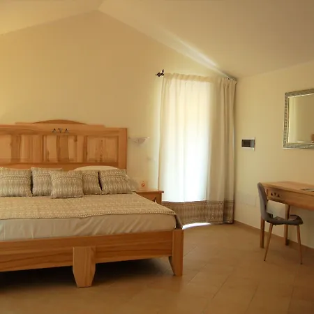 Aldiola Country Hotel 4*