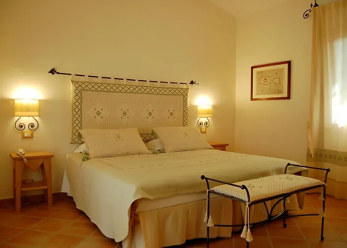 Aldiola Country 4*
