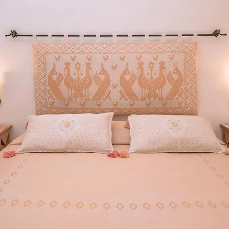 Aldiola Country 4*