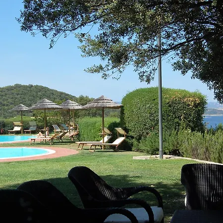Aldiola Country 4*