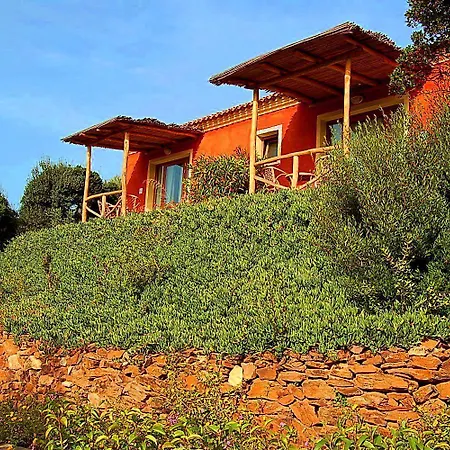 Aldiola Country 4*