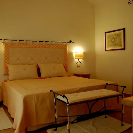 Hotel Aldiola Country