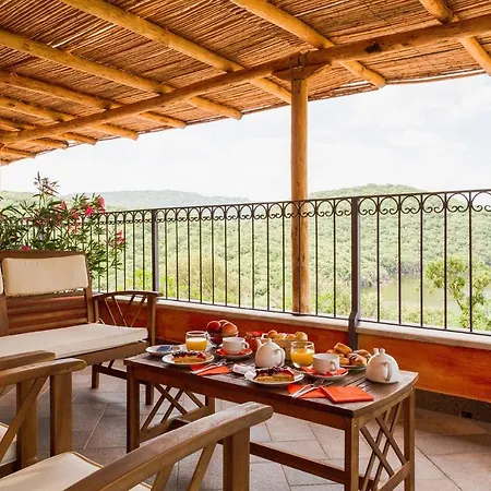 Hotel Aldiola Country