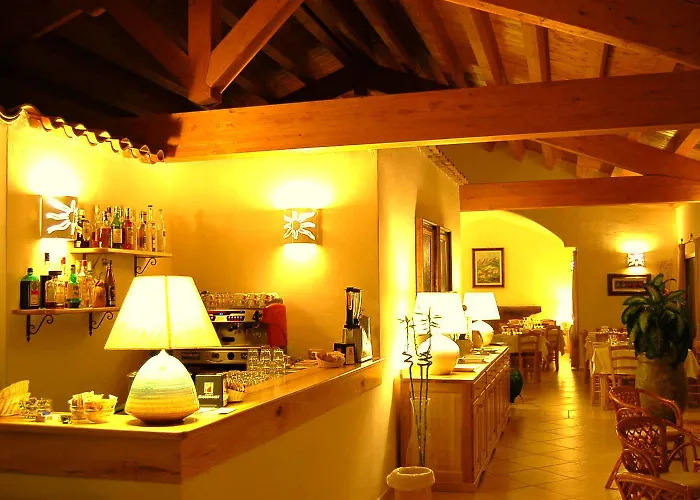 Aldiola Country 4*
